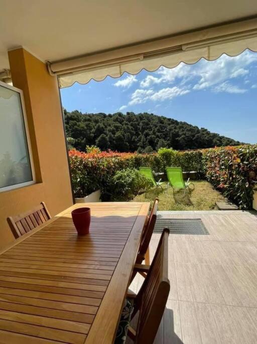 Casa Vacanze Luna 2 Vallecrosia Εξωτερικό φωτογραφία